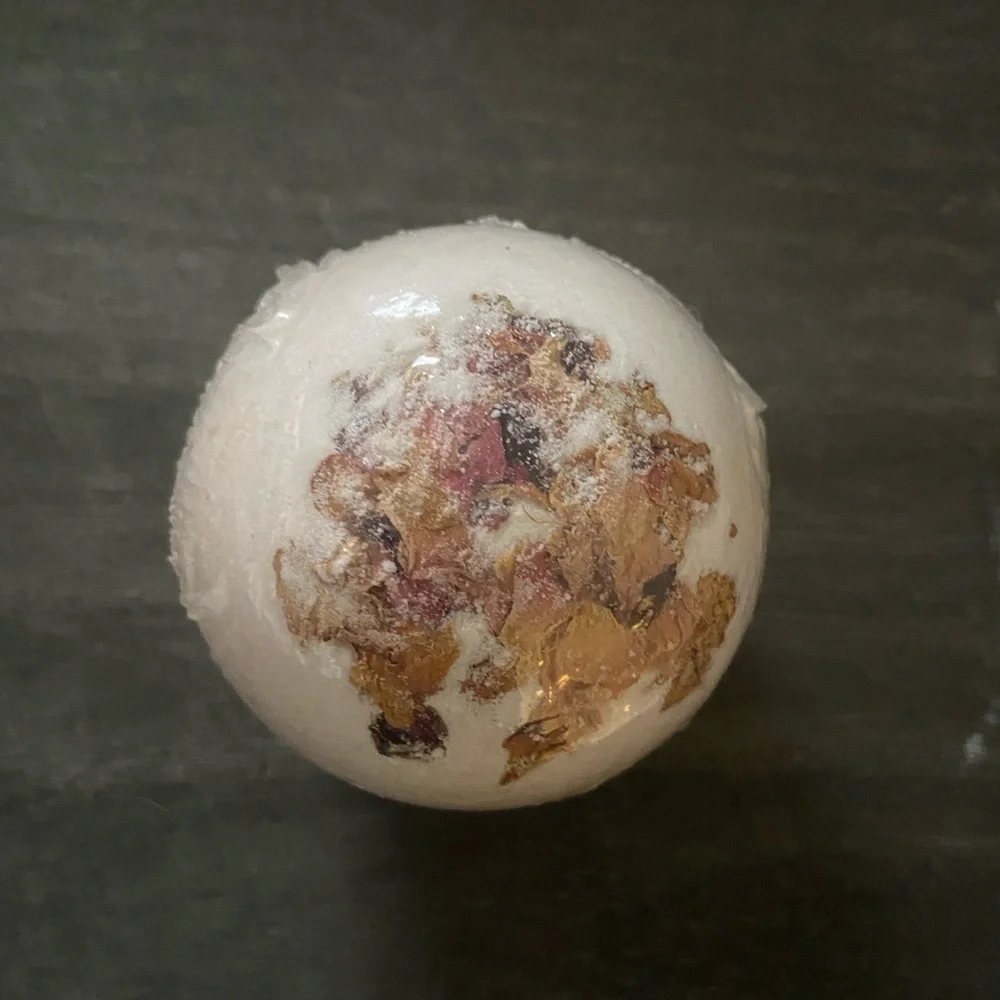 ONE (1) 5.9 oz 50 mg C.B.D Bath 🛀 Bomb - Picture 4 of 9